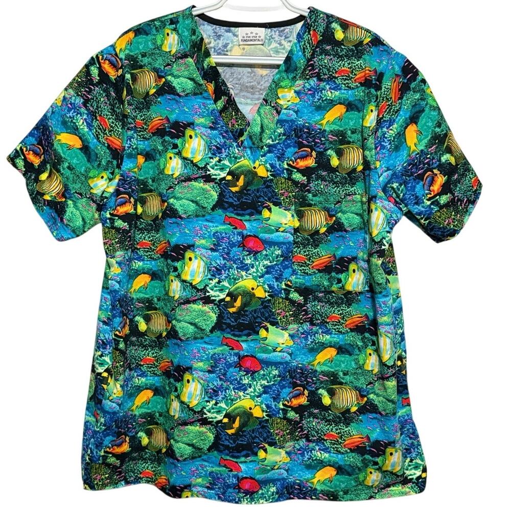 Five Star Fundamentals Women's Short Sleeve V-Neck Tropical Fish Scrubs Size L